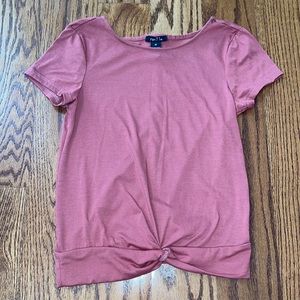 rue21, tight fitting front knot t-shirt, great condition, (size: adult xs)